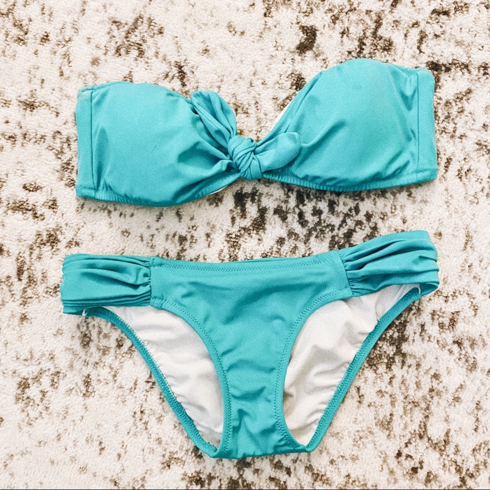VICTORIA’S SECRET || Bandeau Bikini Set in Aqua Blue - SZ XS/S
